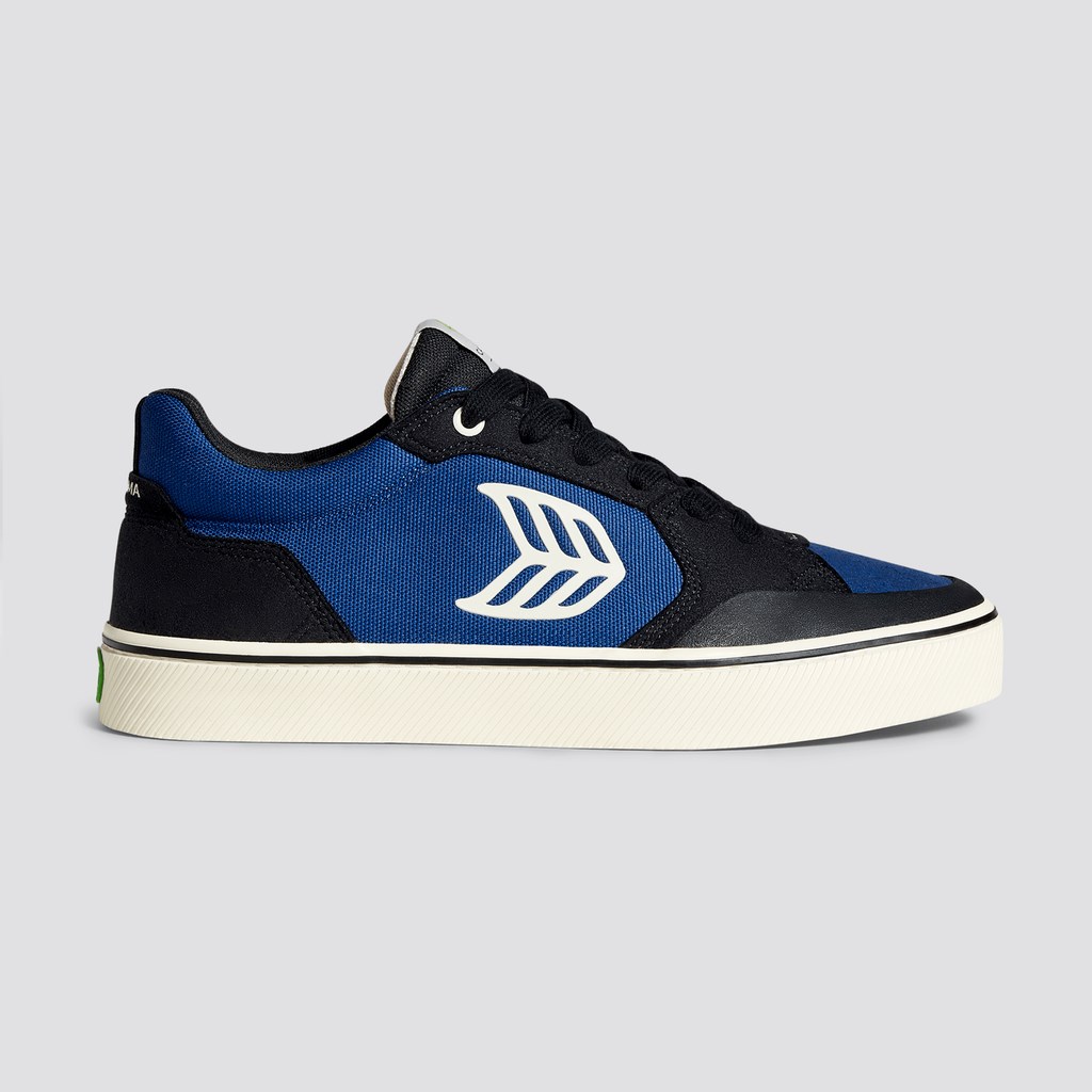 The Vallely Cariuma Low Top Daim Bleu Homme | VBE-7780711